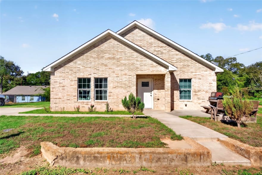 617 Mulberry, Winnsboro, Texas
