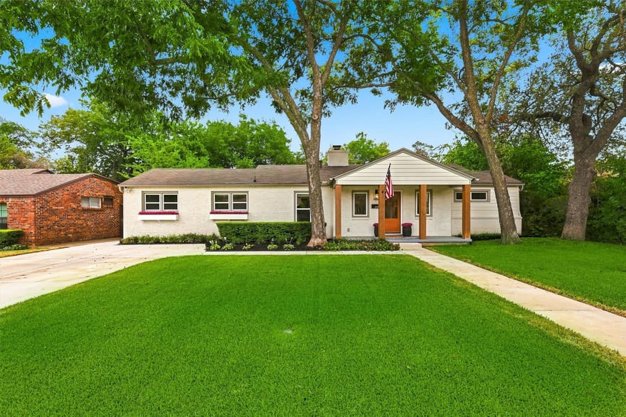 6387 Greenway Road, Fort Worth, Texas