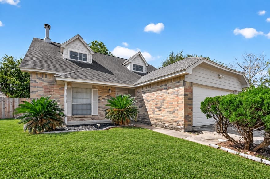 19411 Stillhouse Drive, Tomball, Texas