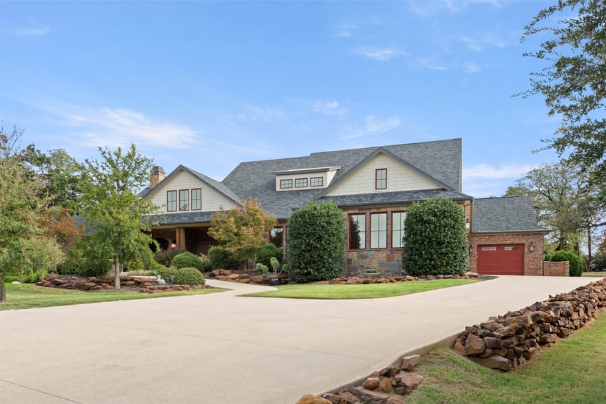 200 Regency Court, Denton, Texas