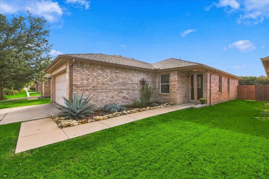 5916 Ridge Lake Drive, Fort Worth, Texas