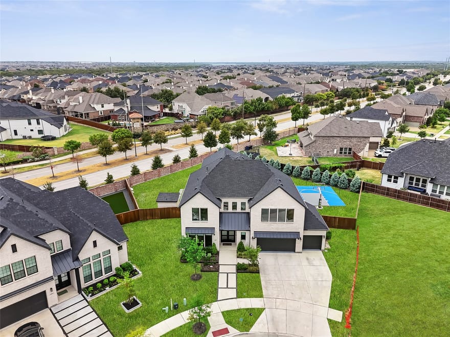 467 Mayfair Lane, Frisco, Texas