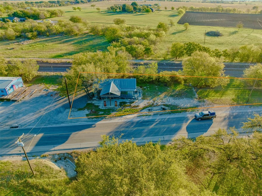 605 S Business 287, Decatur, Texas