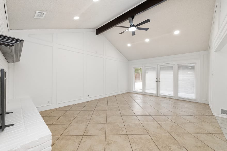 3908 Winston Drive, Denton, Texas