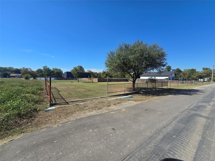 3723 Kolloch Drive, Dallas, Texas