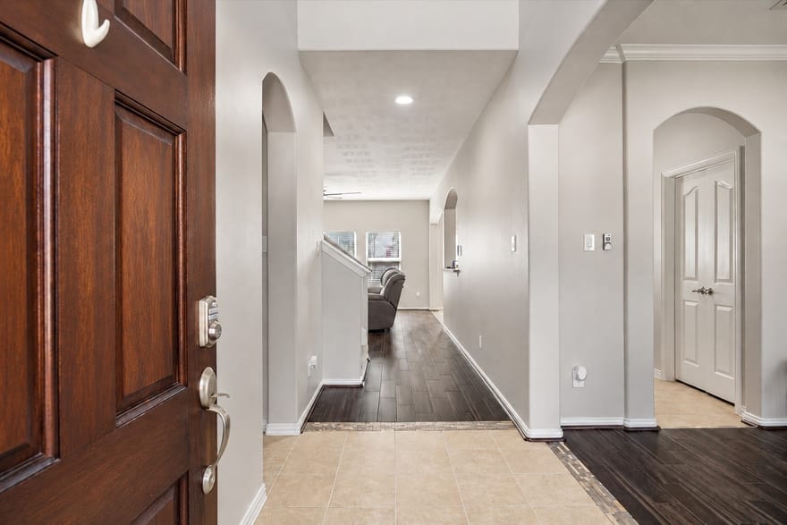 210 Chestnut Street, Baytown, Texas