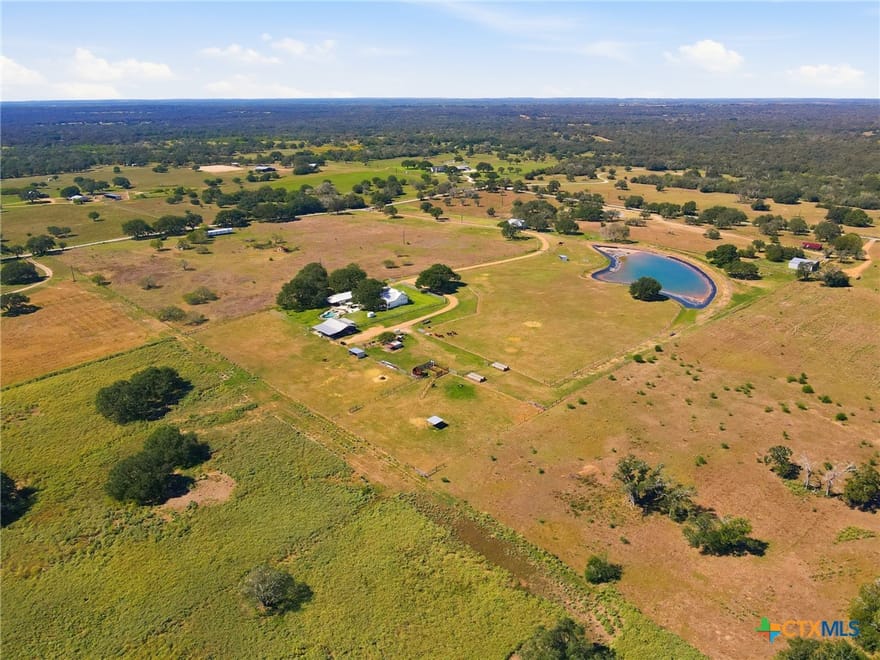 Kaiser Adams Road, Yoakum, Texas