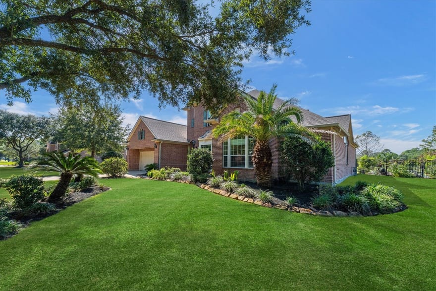 43 Highclere Park Drive, Spring, Texas