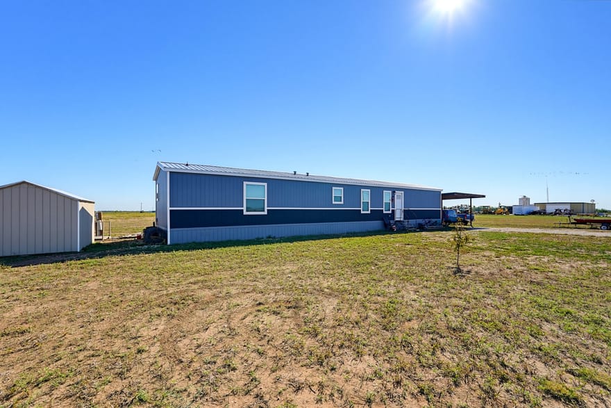 4484 County Road 493, Hawley, Texas