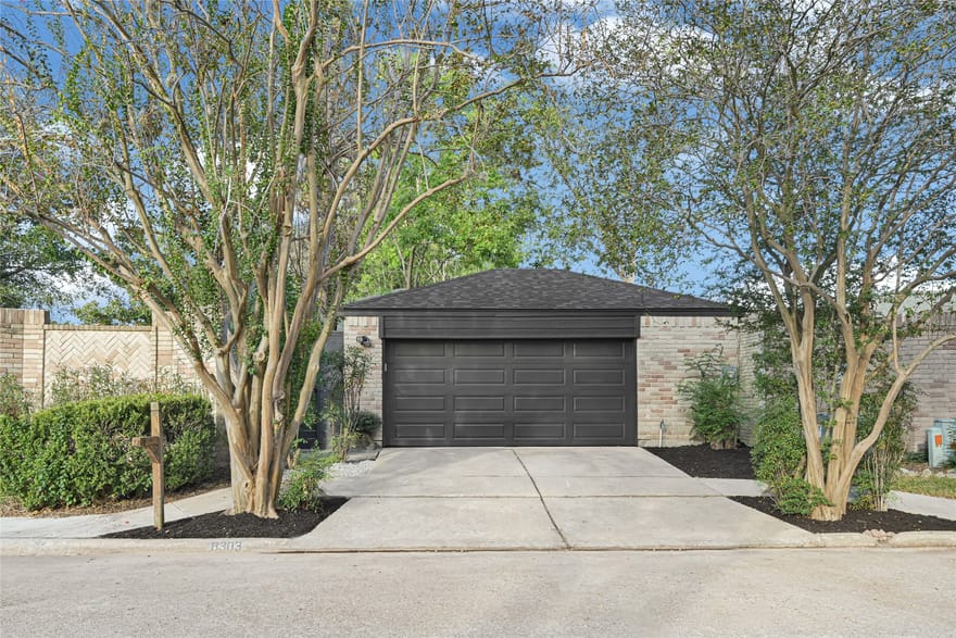 8303 Spring Wind Drive, Houston, Texas