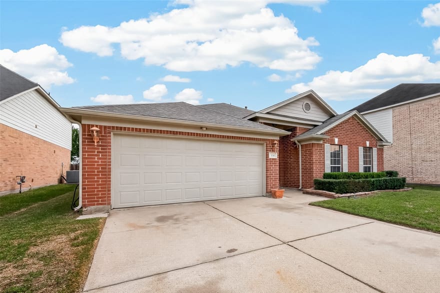 3746 Garden Green Trail, Katy, Texas