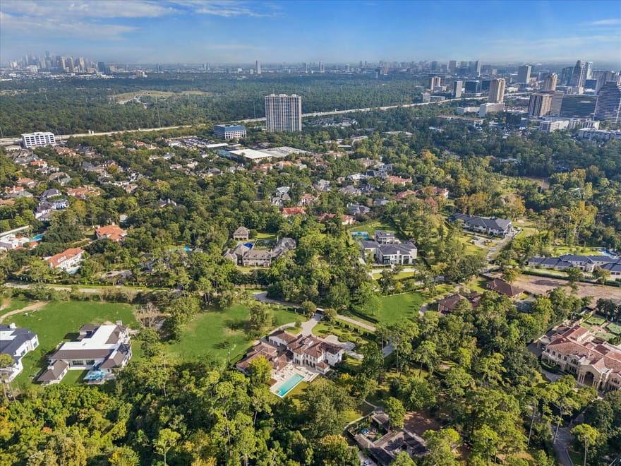 119 Carnarvon Drive, Houston, Texas