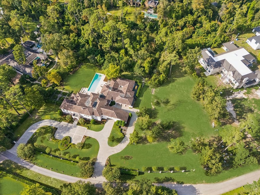 119 Carnarvon Drive, Houston, Texas