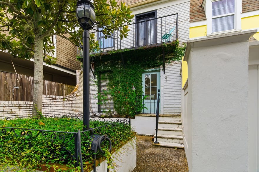 811 Lovett Boulevard, Houston, Texas