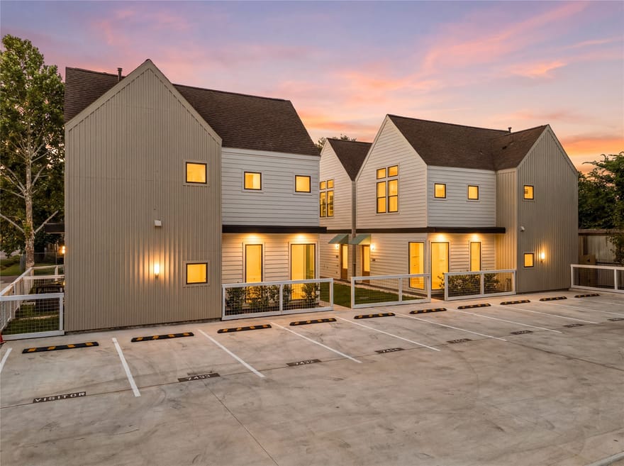 7432-7444 Tremper Street, Houston, Texas