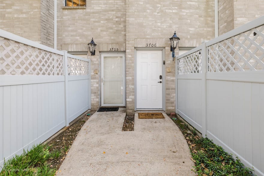 6000 Reims Road, Houston, Texas