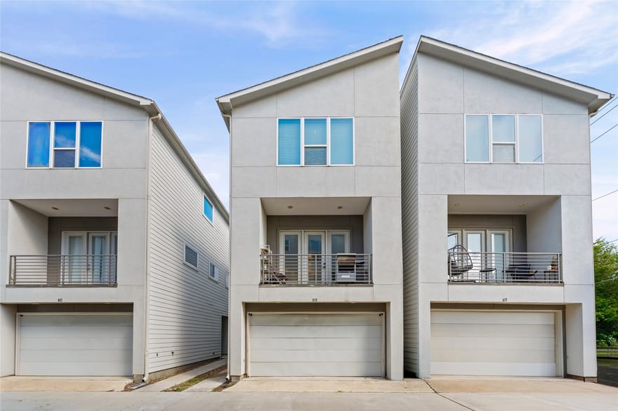 615 Bayou Street, Houston, Texas