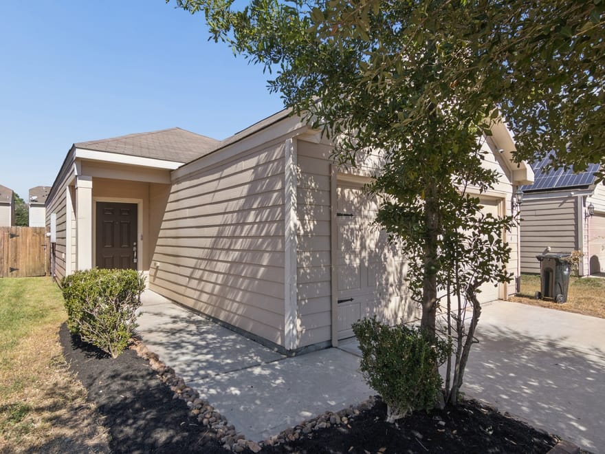 2014 Sugar Pebble Drive, Houston, Texas