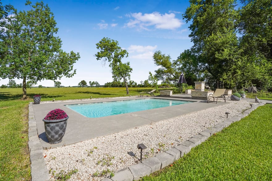 20547 Crosby Eastgate Road, Crosby, Texas