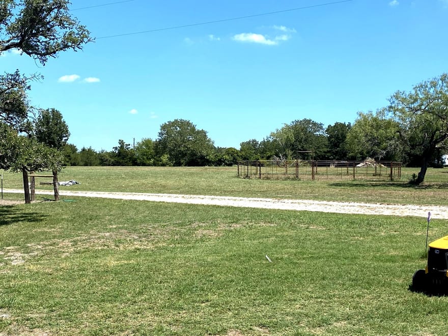 1669 Beaver Creek Circle, Caldwell, Texas