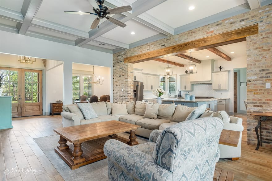 2029 Silver Point Drive, Shreveport, Louisiana