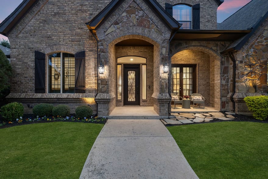 8109 Camino Drive, North Richland Hills, Texas