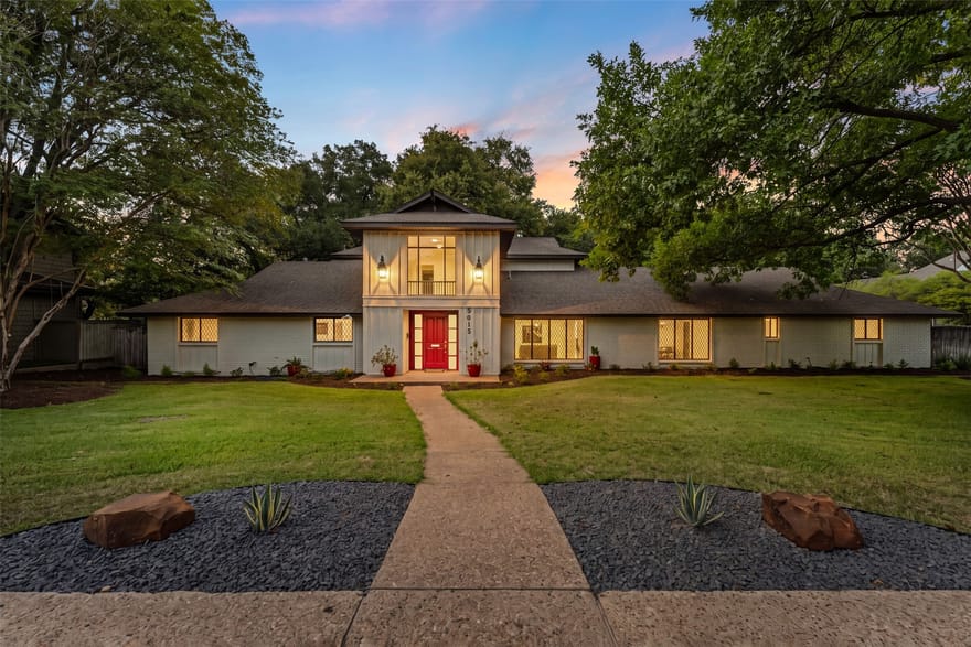 5015 Meadow Wood Drive, Waco, Texas