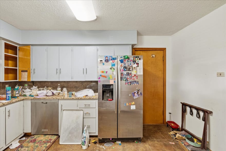 505 Walnut Street, Bowie, Texas