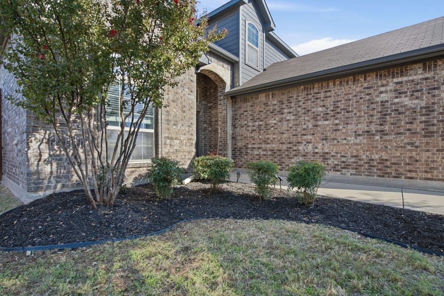 1024 Barry Drive, Weatherford, Texas