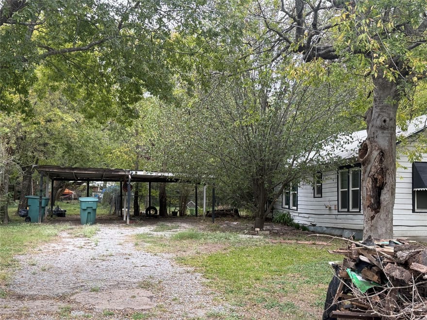 1220 S Branch Street, Sherman, Texas