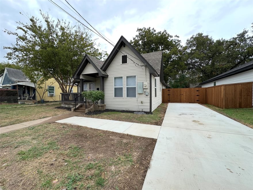 2243 Garden Drive, Dallas, Texas