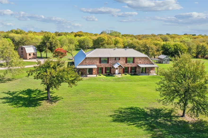 7078 Indian Wells Road, Sanger, Texas