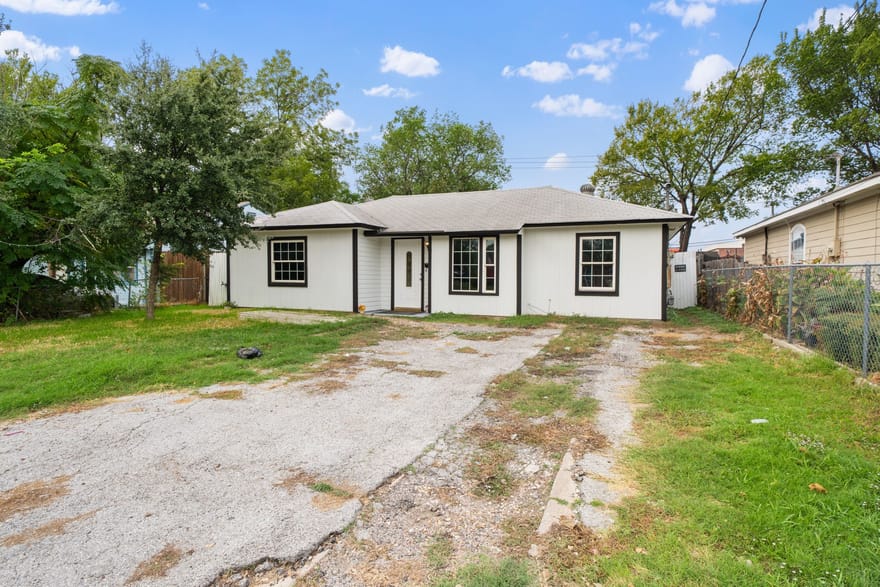 622 Shawnee Trace, Grand Prairie, Texas