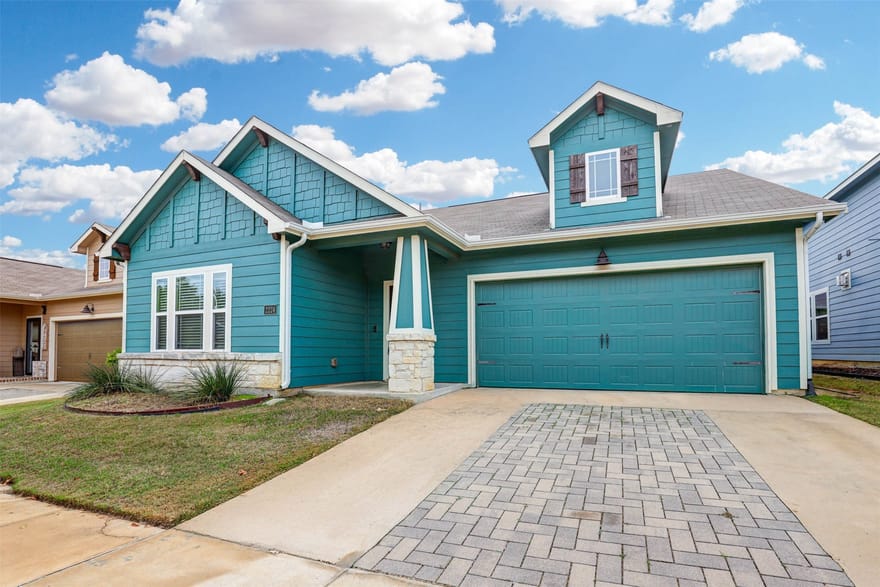 2224 Chebi Lane, Denton, Texas