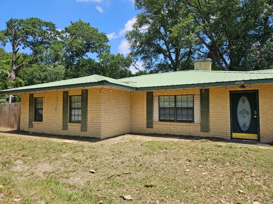 1018 An County Road 2301, Tennessee Colony, Texas