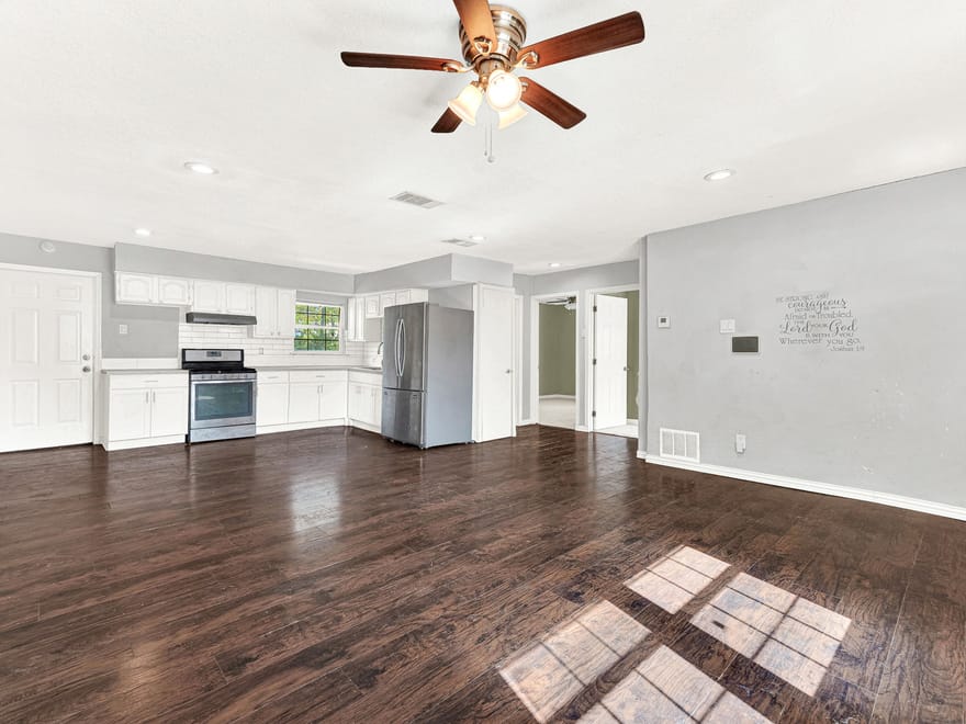 2821 Kilburn Avenue, Dallas, Texas