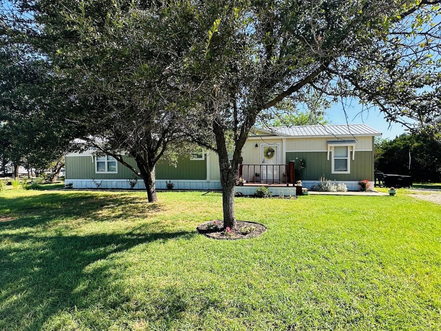 201 Rock Creek Road, Possum Kingdom Lake, Texas