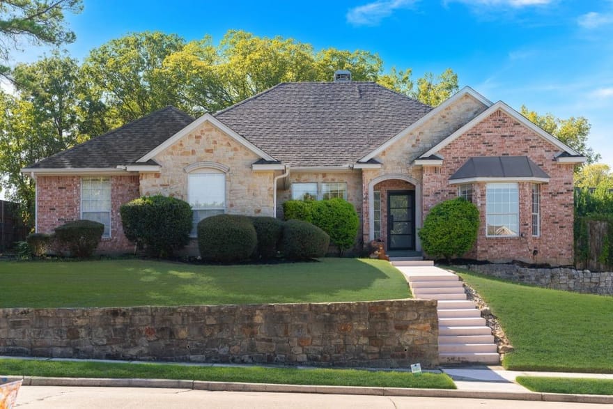 2415 Wilkes Drive, Colleyville, Texas