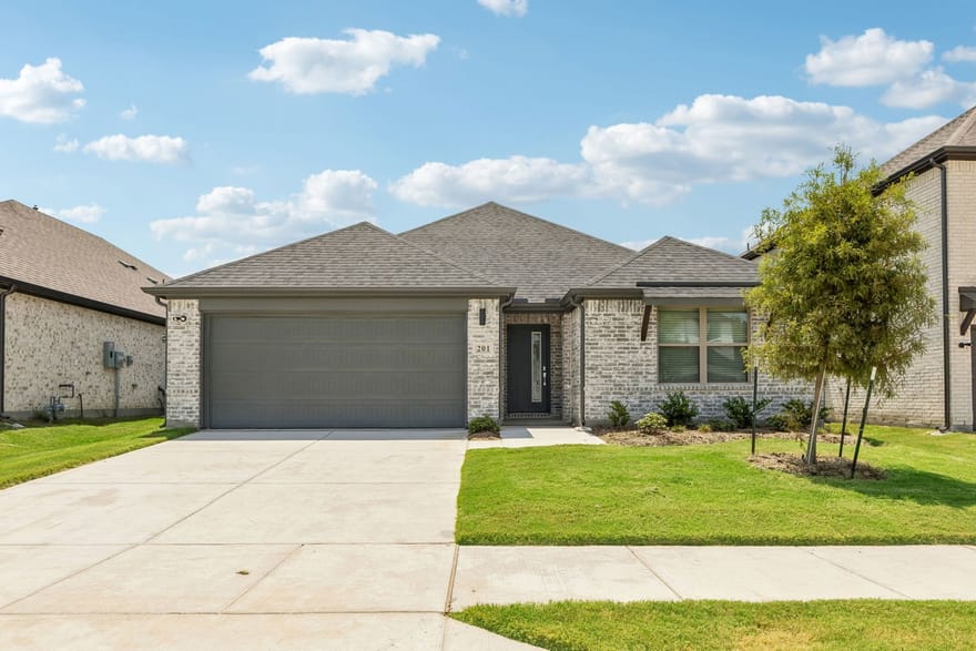 1333 Rosaderos Road, Haslet, Texas