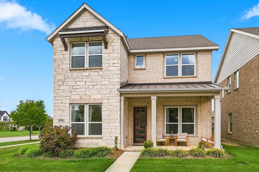 2708 N Market Square, Northlake, Texas