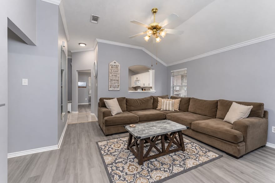 4525 Wheatland Drive, Fort Worth, Texas