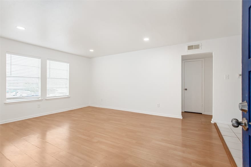 6061 Milton Street, Dallas, Texas