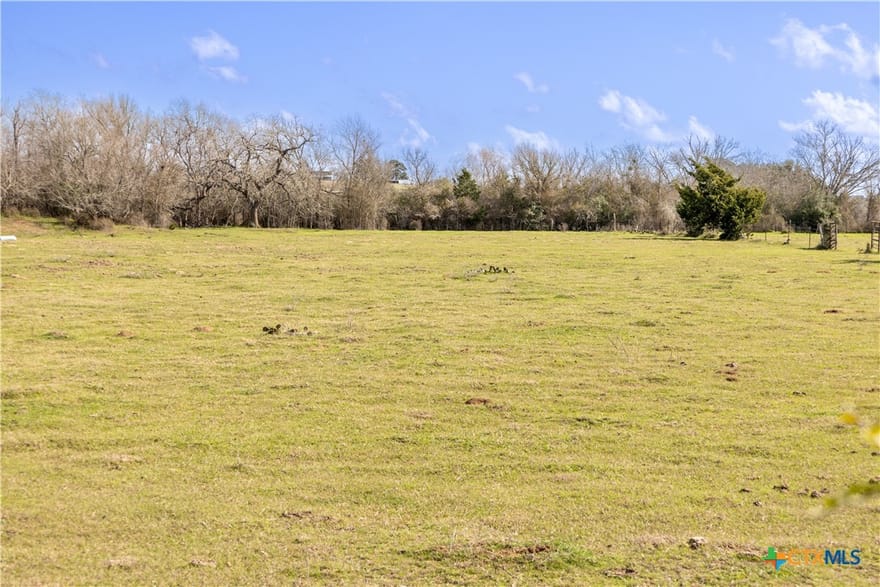 Lot 9 Mule Creek Rd, Harwood, Texas