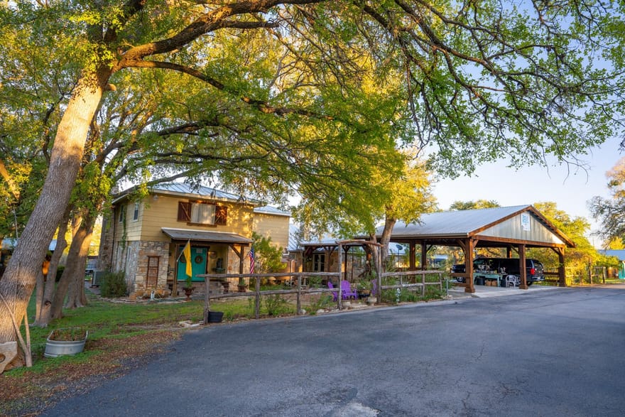 12737 Silver Creek Rd, Dripping Springs, Texas