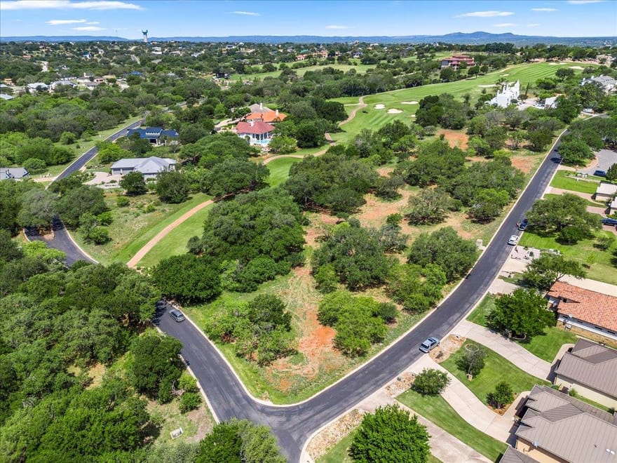 8002 Lachite Dr, Horseshoe Bay, Texas
