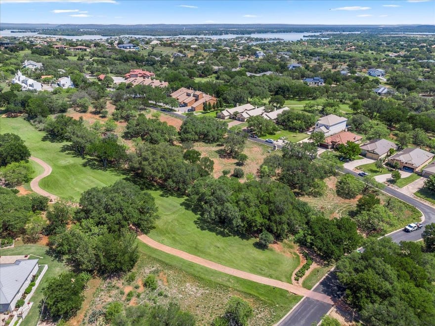 8002 Lachite Dr, Horseshoe Bay, Texas