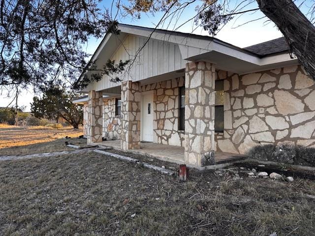 810 Kc 271, Junction, Texas
