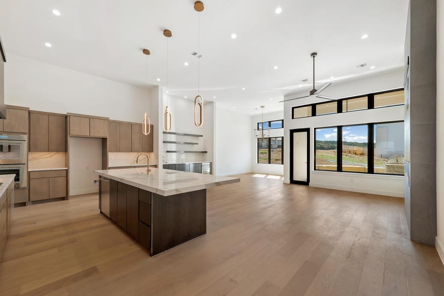 103 Via Roma Ct, Horseshoe Bay, Texas