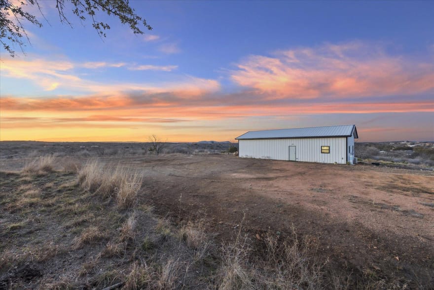 104 Paisano Dr, Horseshoe Bay, Texas
