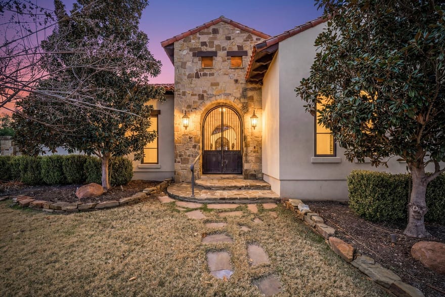444 La Serena Loop, Horseshoe Bay, Texas